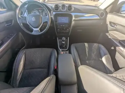 Photo 6 Suzuki Vitara  1.4 Boosterjet Hybrid 129ch Style Allgrip