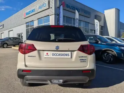Photo 11 Suzuki Vitara  1.4 Boosterjet Hybrid 129ch Style Allgrip