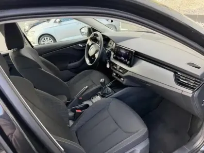 Photo 9 Skoda Kamiq  1.0 TSI Evo 110ch Ambition