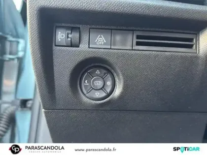 Photo 12 Citroën C4  PureTech 130ch S&S Shine EAT8