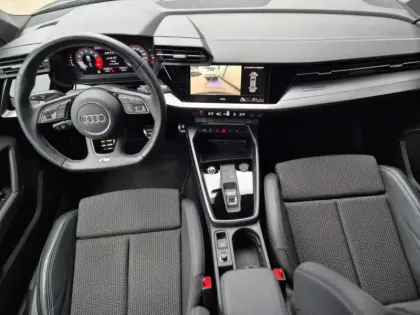 Photo 8 Audi A3  Sportback 35 TFSI 150ch Mild Hybrid S line S tronic 7