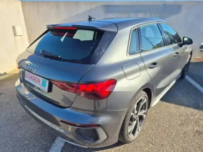 Photo 7 Audi A3  Sportback 35 TFSI 150ch Mild Hybrid S line S tronic 7