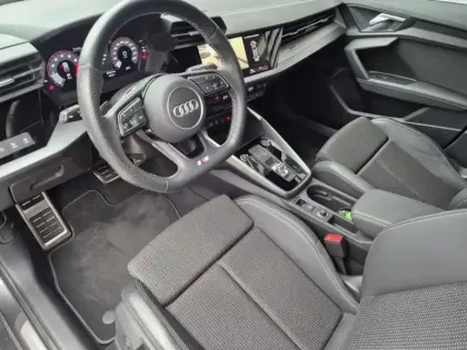 Photo 9 Audi A3  Sportback 35 TFSI 150ch Mild Hybrid S line S tronic 7