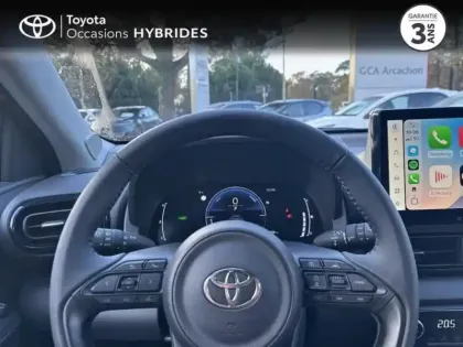 Photo 12 Toyota Yaris  116h Design 5p MC24