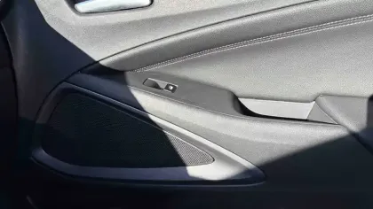 Photo 27 Opel Crossland  1.2 Turbo 110 ch BVM6