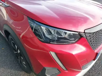 Photo 15 Peugeot 2008  PureTech 100 S&S BVM6