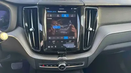 Photo 18 Volvo Xc60  T6 Recharge AWD 253 ch + 145 ch Geartronic 8