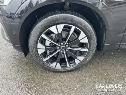 Photo 7 Volvo Xc60  T6 AWD Hybride rechargeable 253 ch+145 ch Geartronic 8