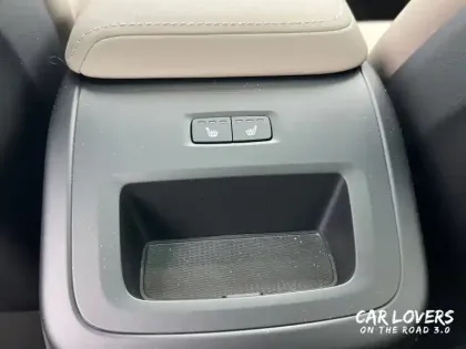 Photo 31 Volvo Xc60  T6 AWD Hybride rechargeable 253 ch+145 ch Geartronic 8