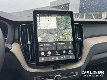 Photo 11 Volvo Xc60  T6 AWD Hybride rechargeable 253 ch+145 ch Geartronic 8