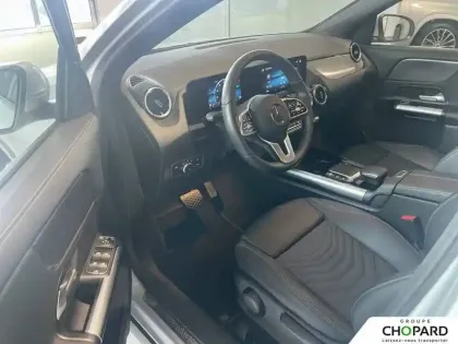 Photo 1 Mercedes GLA  200 d 8G-DCT