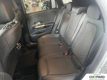 Photo 18 Mercedes GLA  200 d 8G-DCT