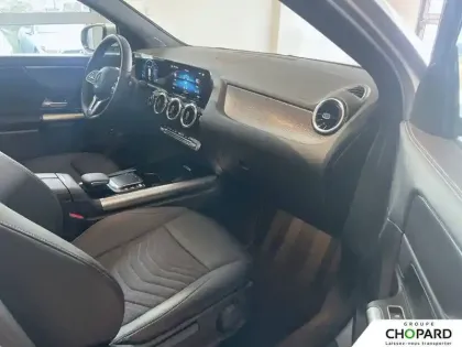 Photo 12 Mercedes GLA  200 d 8G-DCT