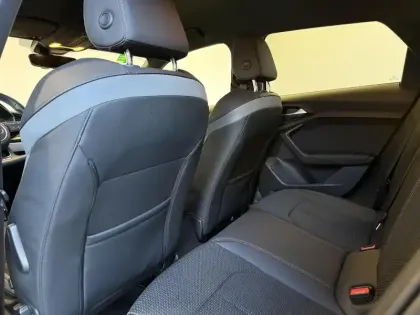 Photo 11 Audi A1  Sportback 35 TFSI 150 ch S tronic 7