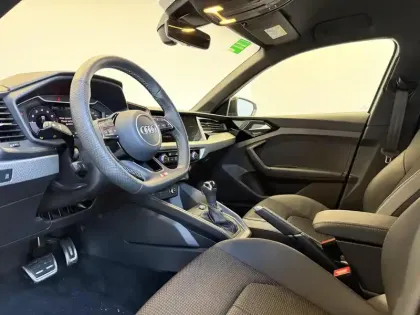 Photo 25 Audi A1  Sportback 35 TFSI 150 ch S tronic 7