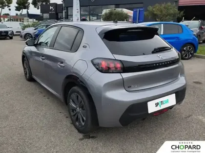 Photo 6 Peugeot 208  Electrique 50 kWh 136ch