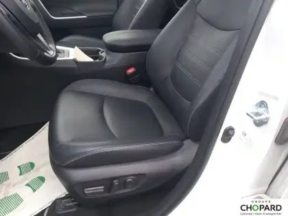 Photo 8 Toyota Rav4  Hybride 218 ch 2WD