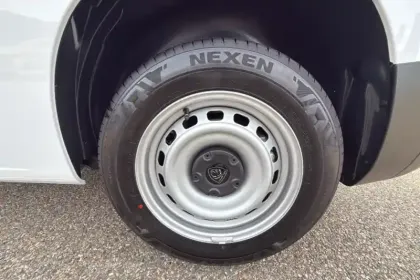 Photo 21 Peugeot Partner  FOURGON M 650 KG BLUEHDI 100 S&S BVM6