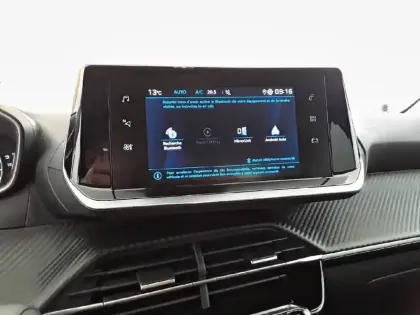 Photo 37 Peugeot 208  PureTech 100 S&S BVM6