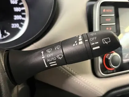 Photo 28 Nissan Micra  IG-T 92 Xtronic