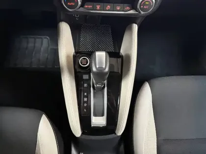 Photo 40 Nissan Micra  IG-T 92 Xtronic