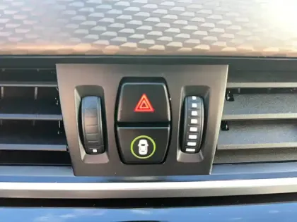 Photo 40 BMW X2  sDrive 18d 150 ch BVA8