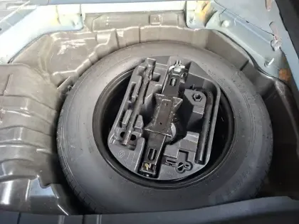 Photo 16 Renault Megane Mégane IV Berline TCe 140 FAP