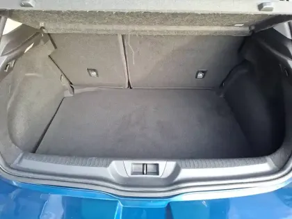 Photo 15 Renault Megane Mégane IV Berline TCe 140 FAP