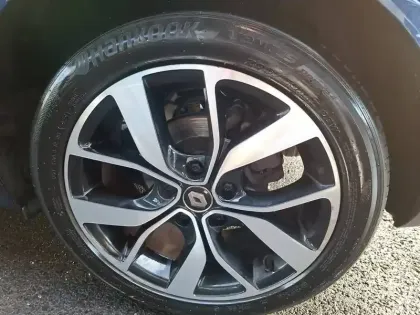 Photo 6 Renault Megane Mégane IV Berline TCe 140 FAP