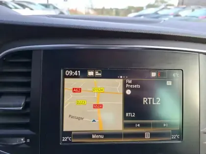 Photo 24 Renault Megane Mégane IV Berline TCe 140 FAP