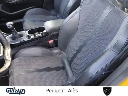 Photo 8 Peugeot 208  BlueHDi 100 S&S BVM6