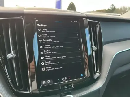 Photo 23 Volvo Xc60  T6 AWD Hybride rechargeable 253 ch+145 ch Geartronic 8