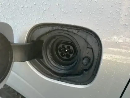 Photo 10 Volvo Xc60  T6 AWD Hybride rechargeable 253 ch+145 ch Geartronic 8