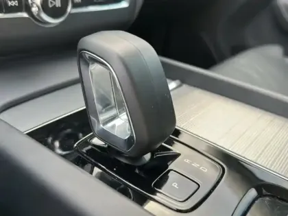 Photo 26 Volvo Xc60  T6 AWD Hybride rechargeable 253 ch+145 ch Geartronic 8