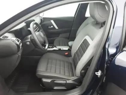 Photo 10 Citroën C4  Hybride 136 e-DCS6