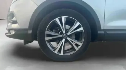 Photo 11 Nissan Qashqai  1.3 DIG-T 140