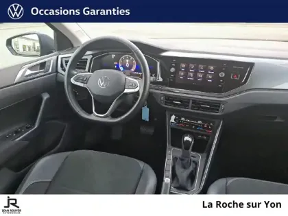 Photo 16 Volkswagen Polo  1.0 TSI 95 S&S DSG7