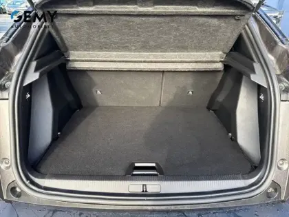 Photo 5 Peugeot 2008  BlueHDi 130 S&S EAT8