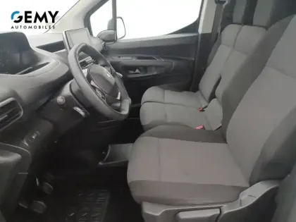 Photo 8 Peugeot Partner  FOURGON STANDARD 650 KG BLUEHDI 100 S&S BVM5