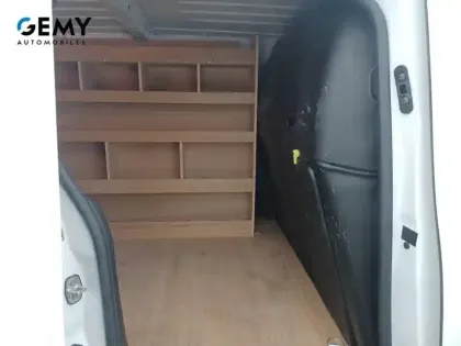 Photo 9 Peugeot Partner  FOURGON STANDARD 650 KG BLUEHDI 100 S&S BVM5