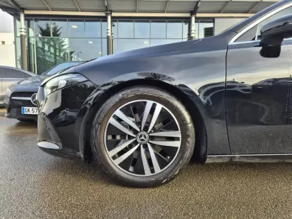 Photo 3 Mercedes Classe A  180 d 8G-DCT