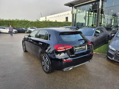 Photo 6 Mercedes Classe A  180 d 8G-DCT