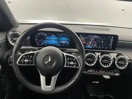 Photo 21 Mercedes CLA  Coupé 200 d 8G-DCT