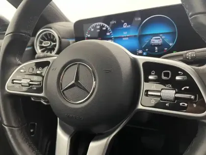 Photo 23 Mercedes CLA  Coupé 200 d 8G-DCT