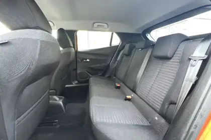 Photo 9 Peugeot 2008  PureTech 100 S&S BVM6