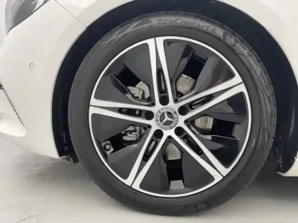 Photo 17 Mercedes Classe B  180 d 8G-DCT