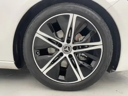 Photo 12 Mercedes Classe B  180 d 8G-DCT