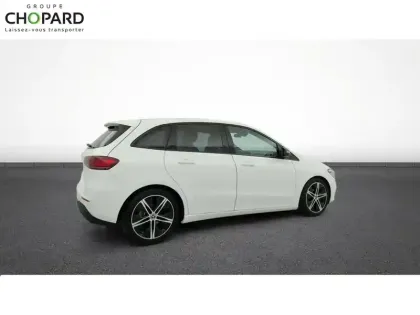 Photo 8 Mercedes Classe B  180 d 8G-DCT