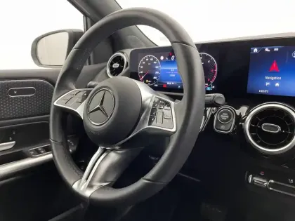 Photo 24 Mercedes Classe B  180 d 8G-DCT