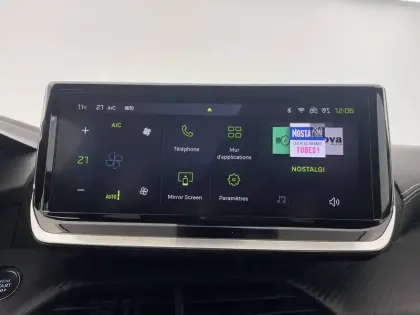 Photo 19 Peugeot 208  PureTech 100 S&S BVM6